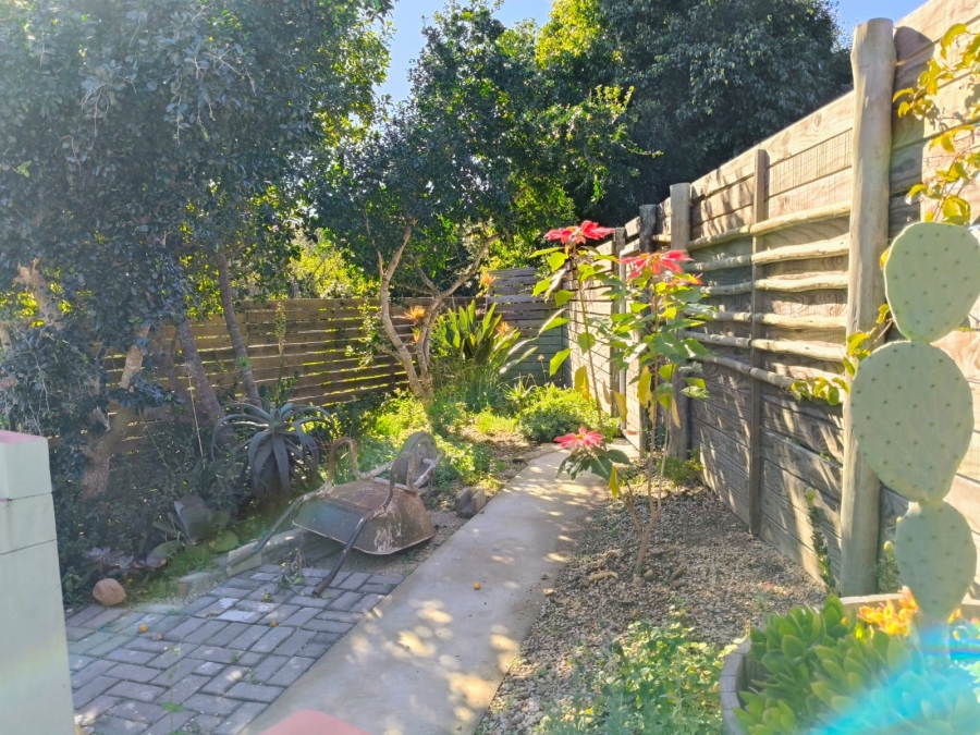 3 Bedroom Property for Sale in Wavecrest Eastern Cape